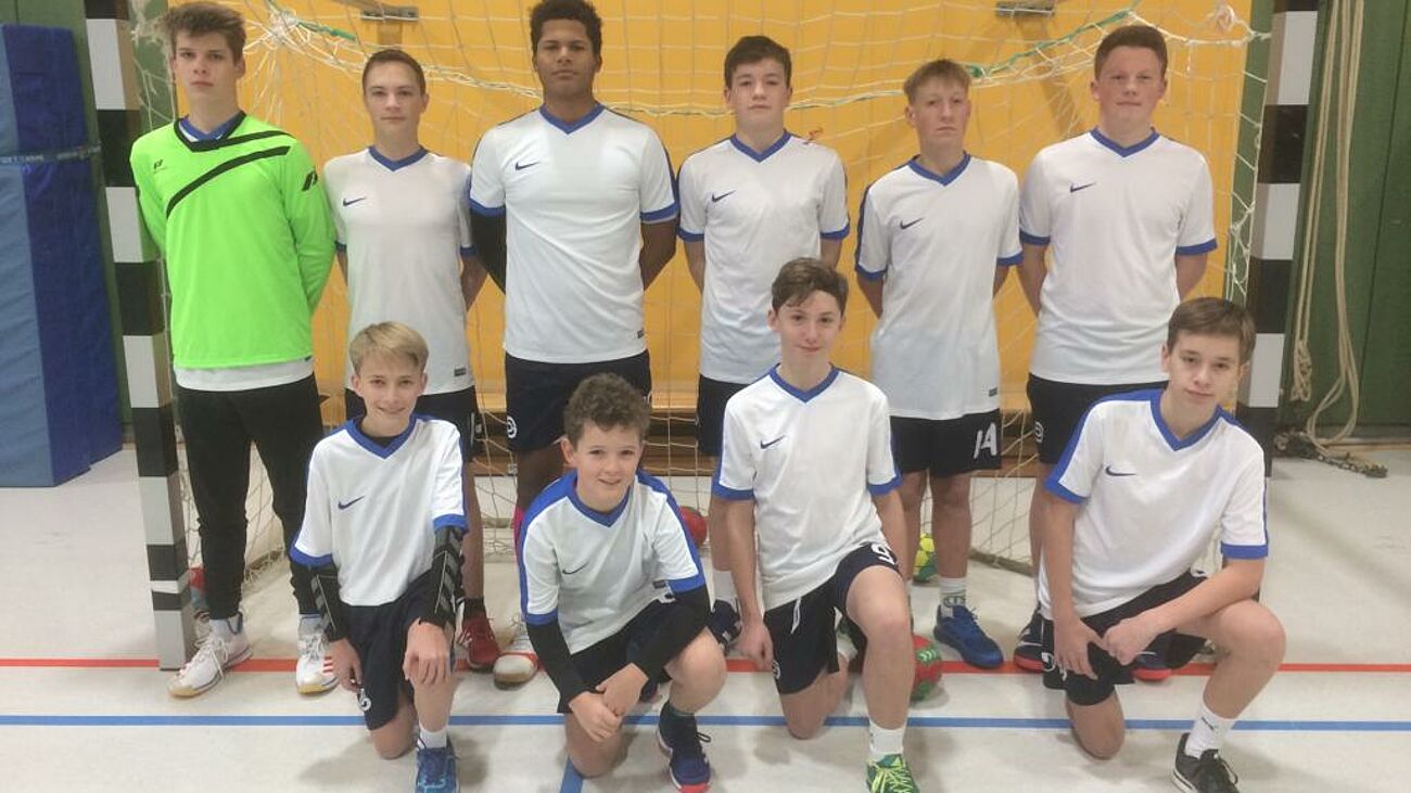 Foto: Handball-Mannschaft des Gymnasiums Großburgwedel