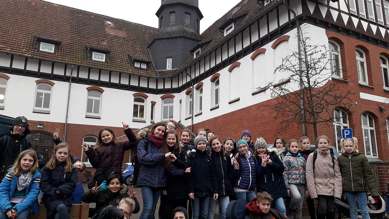 Foto: Bläserklasse 5B unterwegs in Großburgwedel