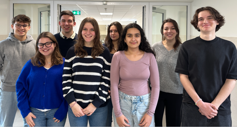 Schülerinnen und Schüler der SV im Gruppenbild